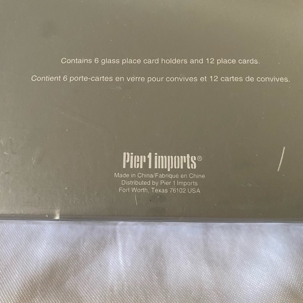 Pier 1 imports 2 sets of place card holders Christmas bulbs 12 total/24 cards - Picture 4 of 4
